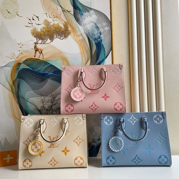 By The Pool-ONTHEGO MM Blue/Beige/Pink