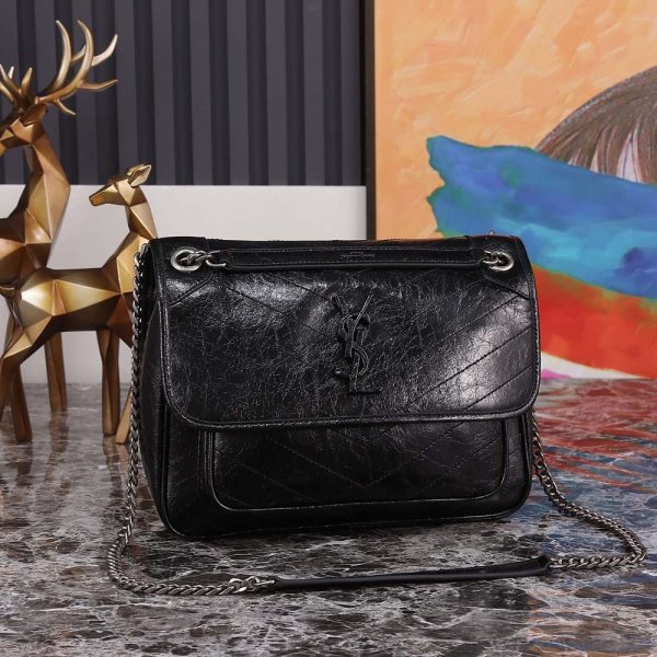 Niki Medium Chain Bag In Crinkled Vintage Leather