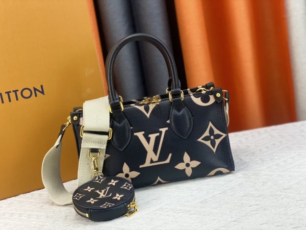 OnTheGo East West Black