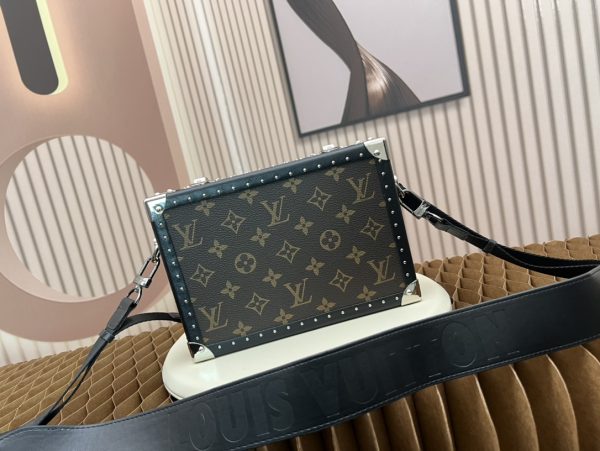 Compact Clutch Box Black/Brown