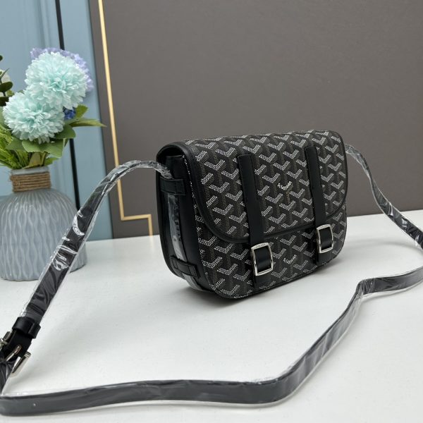Classic Belvedere Messenger Bag Black