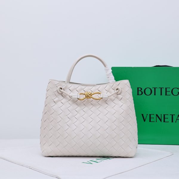 BV Small Andiamo white