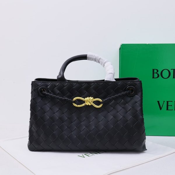 BV East-West Andiamo- Black/Red