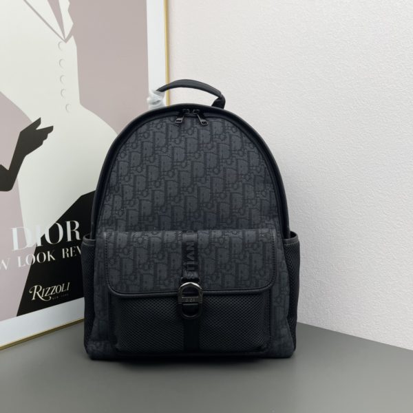 Dior 8 Backpack black