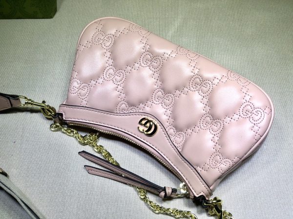 GG MATELASSÉ HANDBAG pink