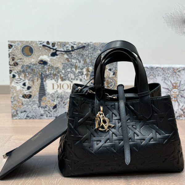 Medium Dior Toujours Bag