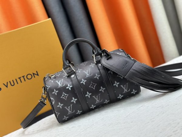 Monogram Eclipse Keepall Bandoulière 25