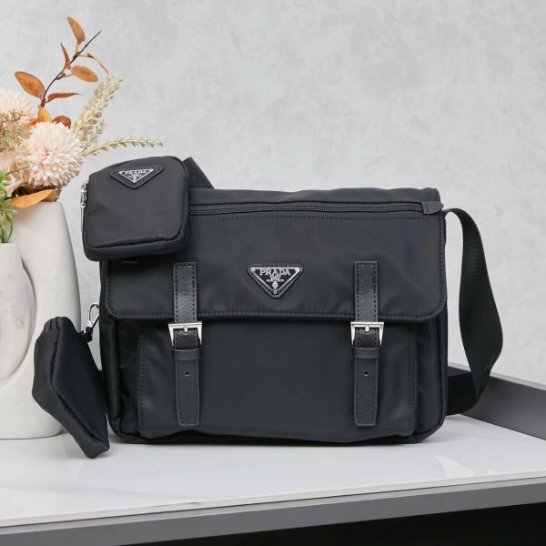 Re-Nylon shoulder bag 2VD071