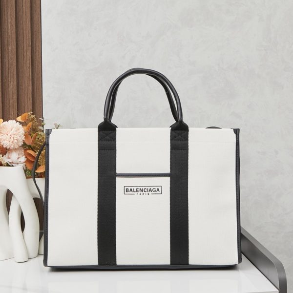 Balenciaga Hardware Tote white