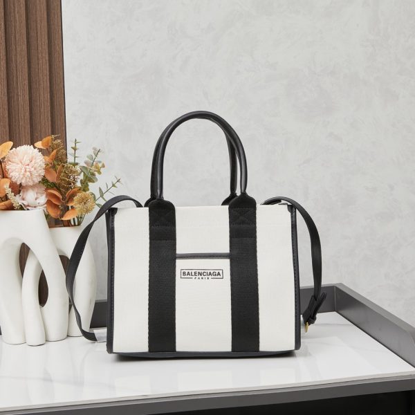 Balenciaga Hardware Small Tote white