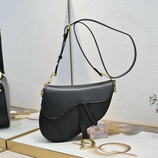 Medium Soft Saddle Bag with Strap Black Vintage Smooth Calfskin