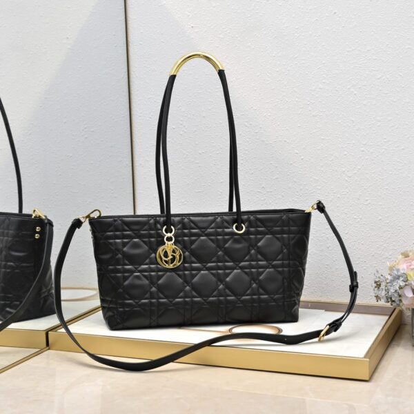 Dior Toujours Tote Bag black