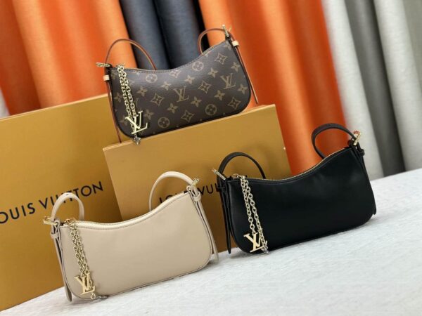 Liv Pochette-3 color