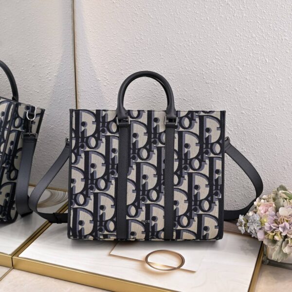 East-West Tote Bag giant dr-dark blue