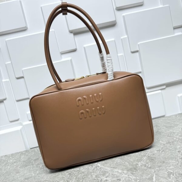MiuMiu Leather Beau bag brown