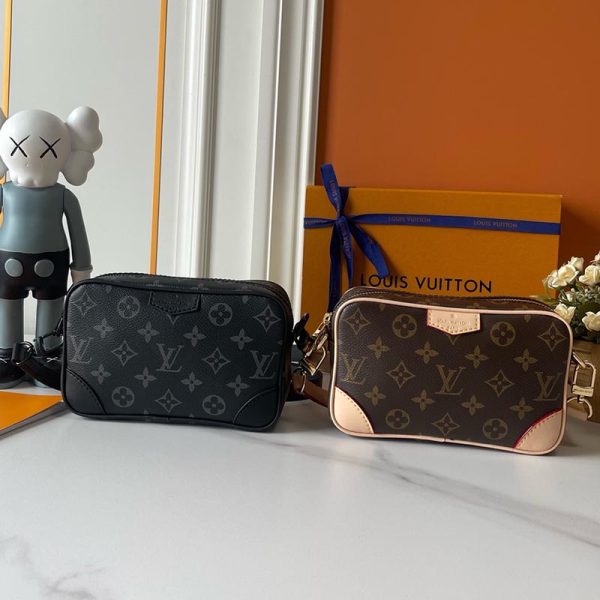 Trocadéro Wearable Wallet