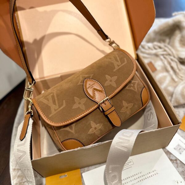 Diane Suede 7 color