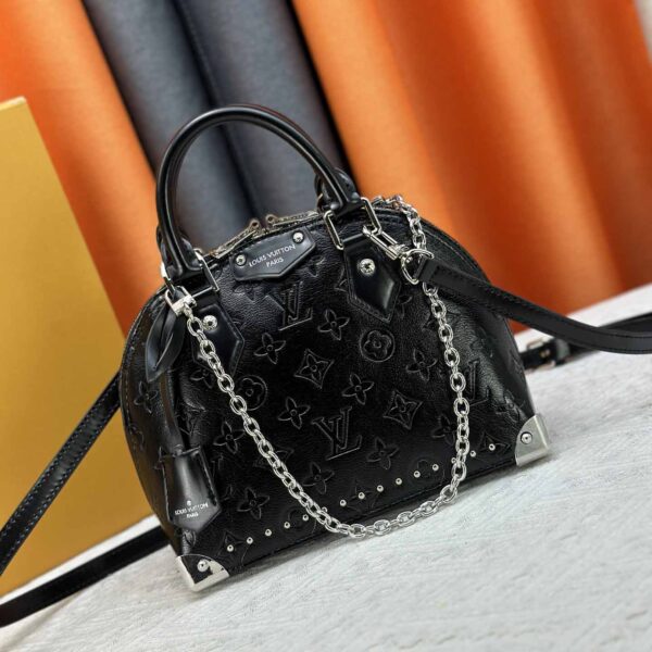 Alma Trunk BB Black
