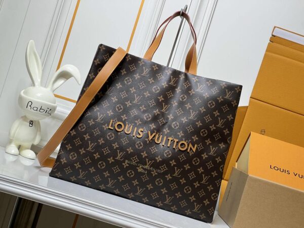 Shopper Tote MM Monogram canvas