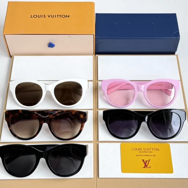 AAA-GO-14 Round Sunglasses with box