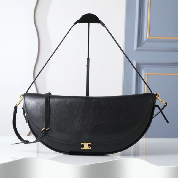 Halfmoon Soft Triomphe Bag black