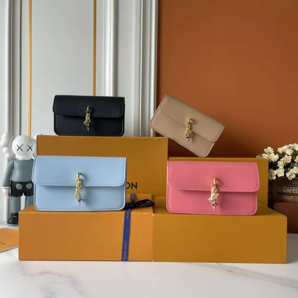Wallet On Chain LV Bloom 4 Colors