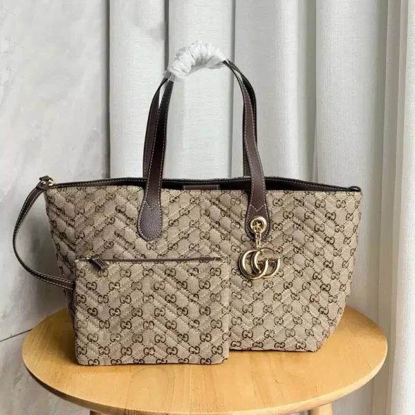 GG Marmont medium tote bag