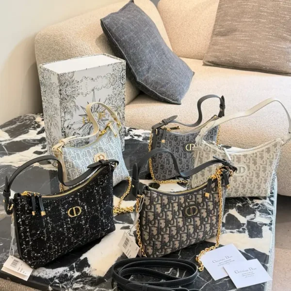30 Montaigne Diorling Mini Bag with Chain