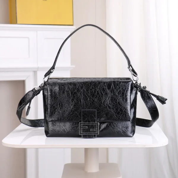 Mamma Baguette Medium Black