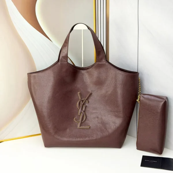 ICARE in smooth leather